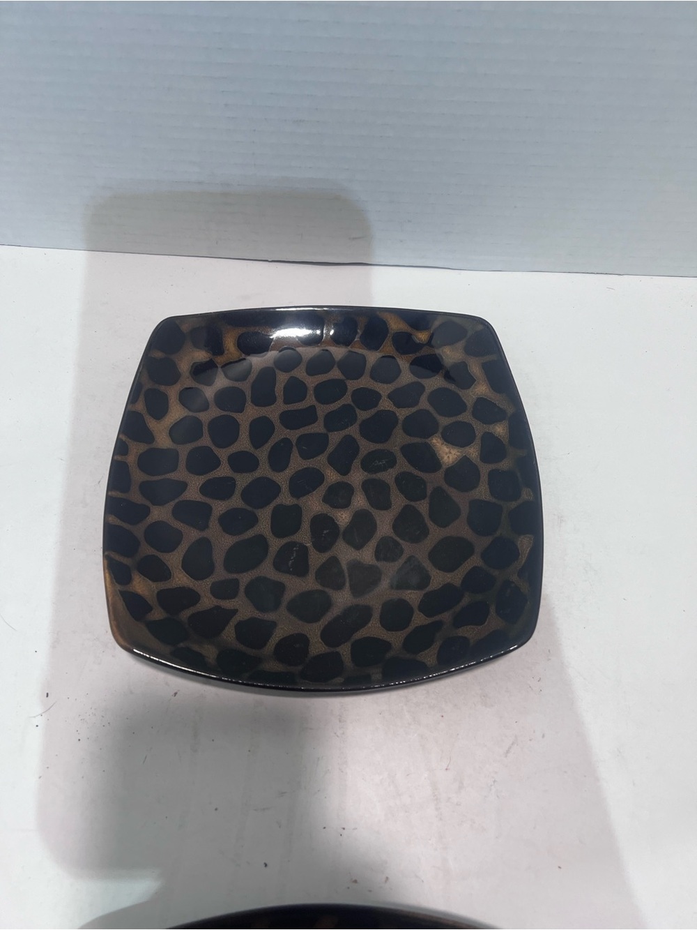 Mikasa Leopard Spot Accent Plate - Black and Brown